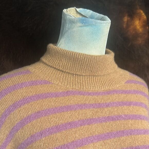 Demylee Cashmere Striped Purple and Tan Turtleneck Sweater M (6022A) - Picture 2 of 5